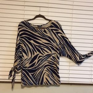 Chaps Ladies Top Size Medium